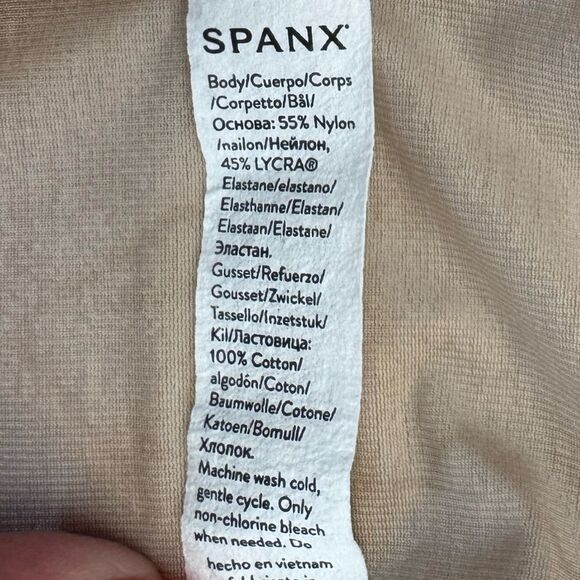 SPANX Shape Invisible Girlshort Nude Shapewear | Seamless | Size XS - Picture 6 of 6